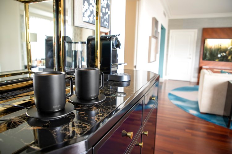 Self-Heating Hotel Cups